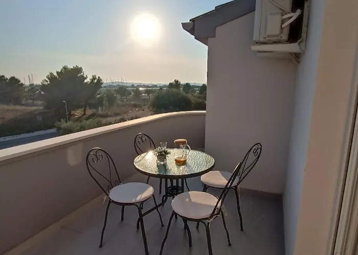 Apartment Summer